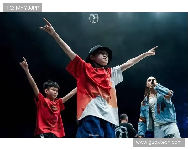 全国街舞大赛特别报道：揭秘北京飞盘队从默默无闻到耀眼舞台的成长历程