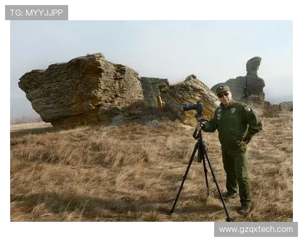 刘伟的攀岩人生:在高峰之上与自我对话的深度探索 刘伟的攀岩人生:在高峰之上与自我对话的深度探索