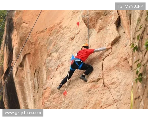 广州攀岩队在城市马拉松中的节奏表现与赛事点评分析
