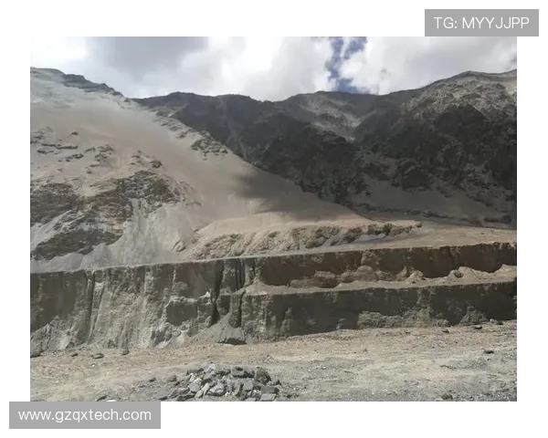 深度探讨吴强在CSGO中的成长与挑战之路 深度探讨吴强在CSGO中的成长与挑战之路