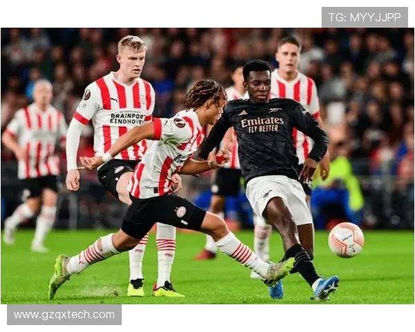 埃因霍温与享特梅的精彩对决揭示荷甲联赛新格局 埃因霍温与享特梅的精彩对决揭示荷甲联赛新格局