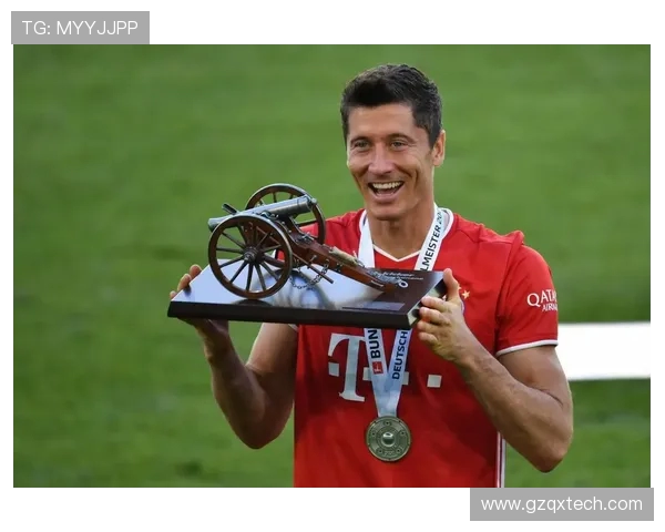 委内瑞拉马竞迎战阿拉瓜争夺联赛关键三分的激烈对决