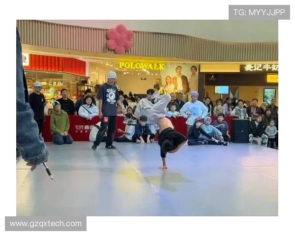 重庆街舞队整体表现分析与压制策略的得失探讨 重庆街舞队整体表现分析与压制策略的得失探讨